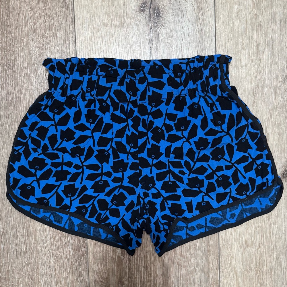 Silence + Noise Urban Outfitters Blue Patterned Women's Shorts Size XS